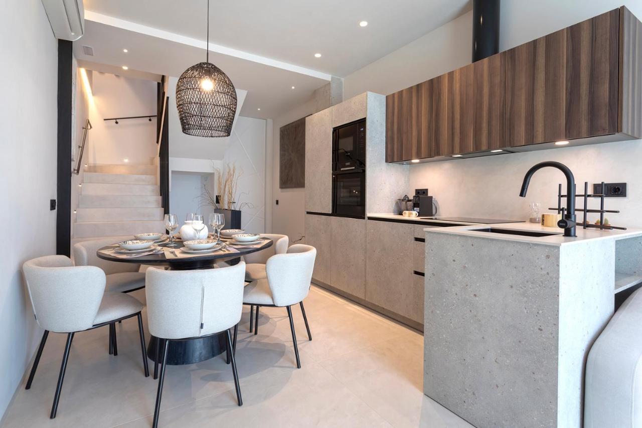 Magnificent Renovated 2bd 2bth Duplex With Terrace - Centre * Malaga